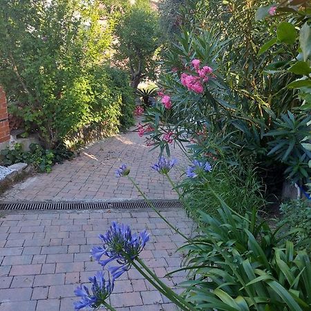 Riviera Garden Apartman Genova Kültér fotó