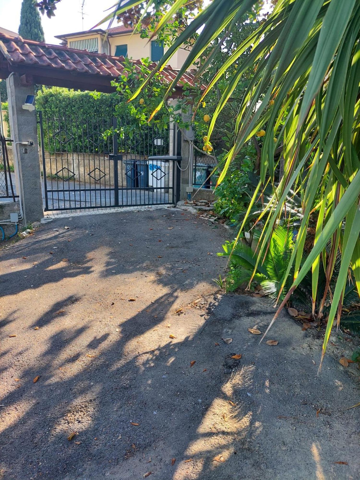 Riviera Garden Apartman Genova Kültér fotó